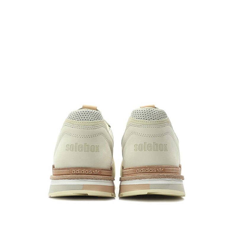 des adidas Yeezy Boost 350 V2 sollen adidas und Solebox x adidas